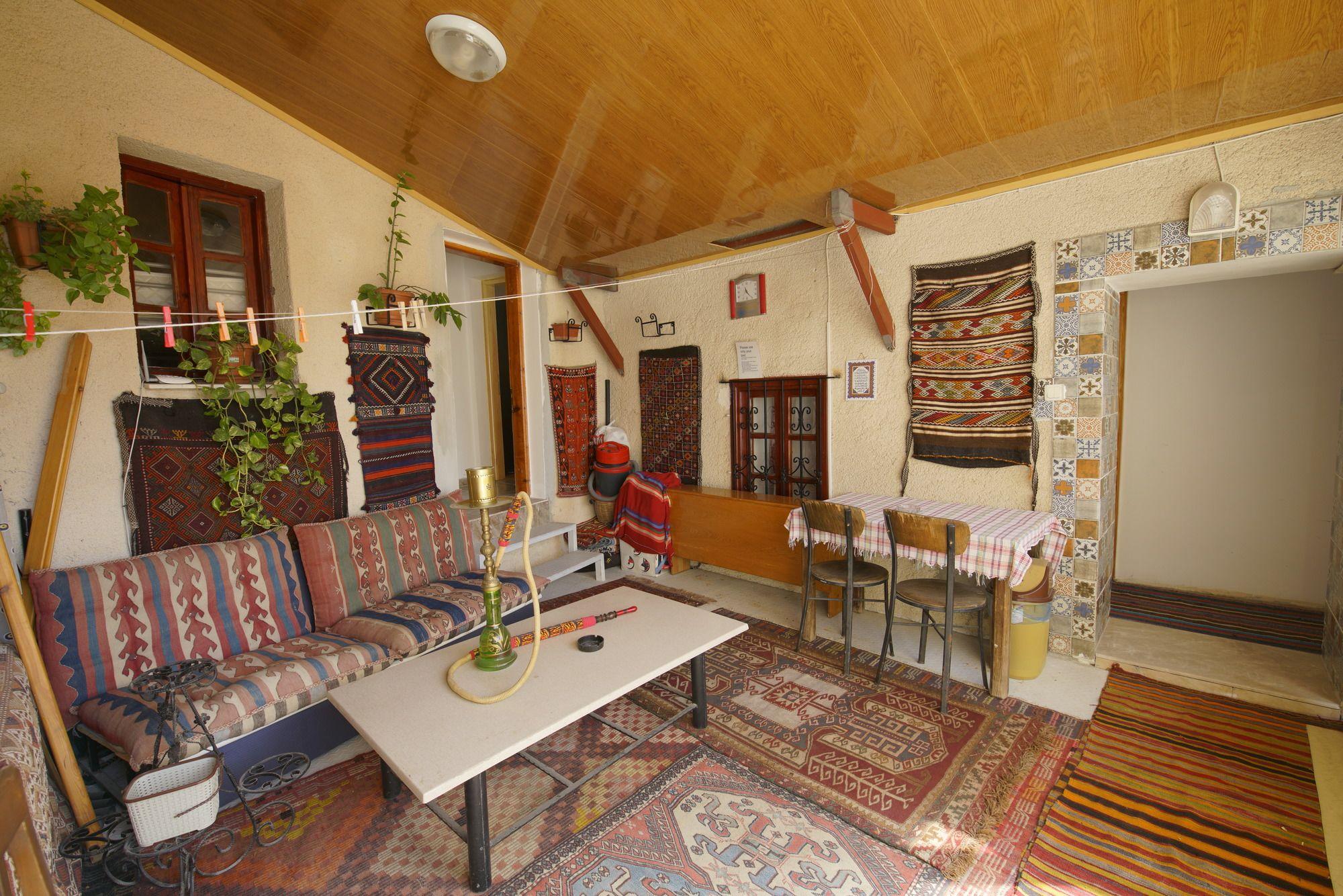 Ali Baba'S House Bed & Breakfast Селчук Екстериор снимка