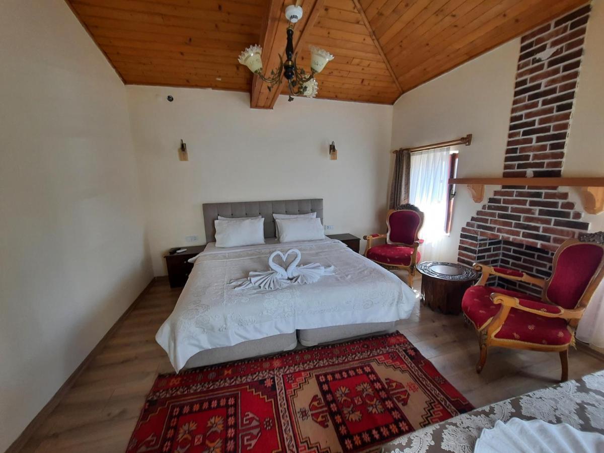 Ali Baba'S House Bed & Breakfast Селчук Екстериор снимка