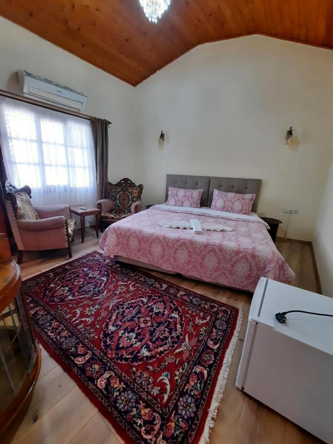 Ali Baba'S House Bed & Breakfast Селчук Екстериор снимка