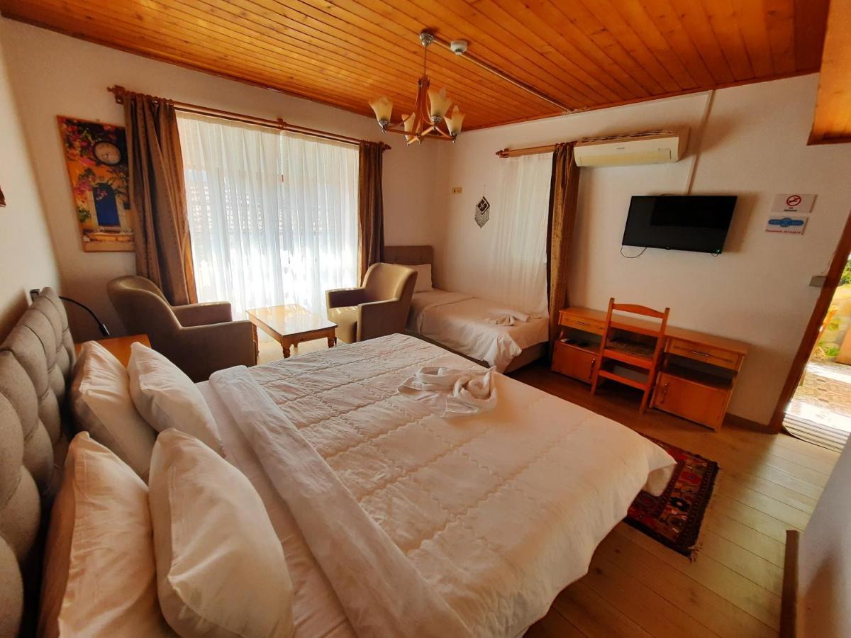 Ali Baba'S House Bed & Breakfast Селчук Екстериор снимка