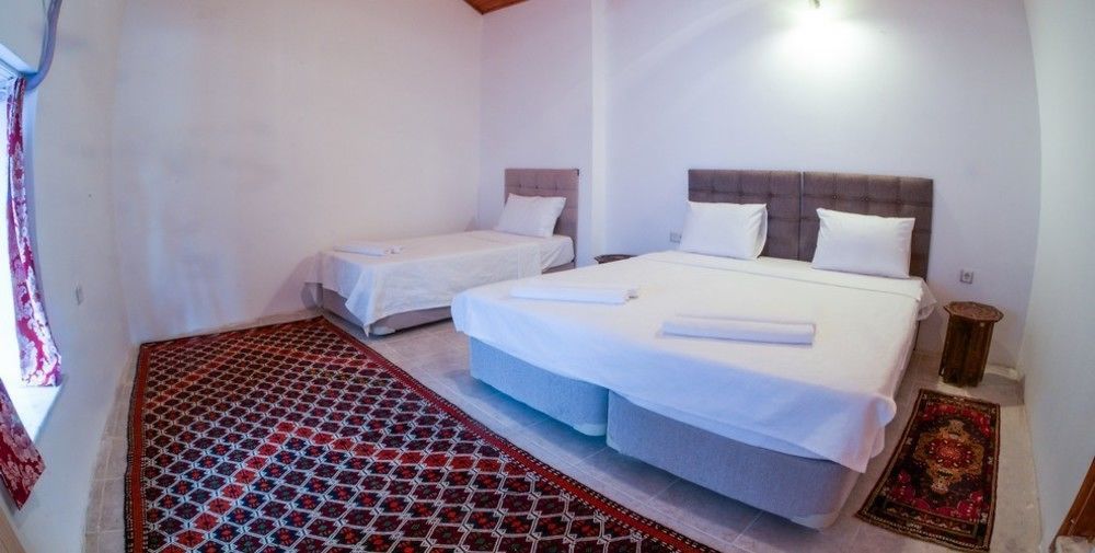 Ali Baba'S House Bed & Breakfast Селчук Екстериор снимка